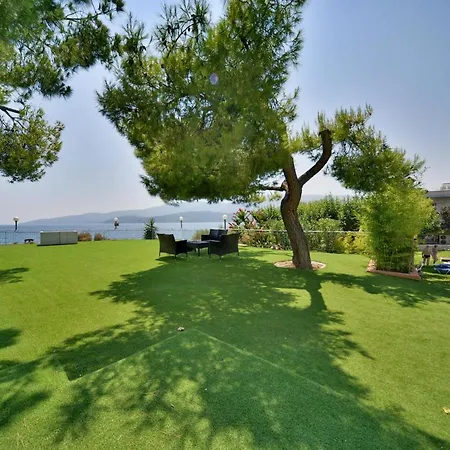 Kakanakos Hotel Loutra Oraias Elenis