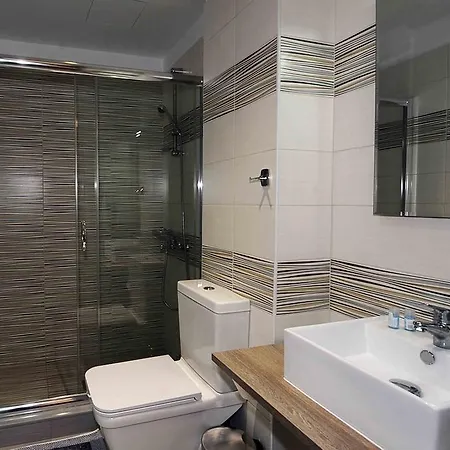 Kakanakos Hotel Loutra Oraias Elenis